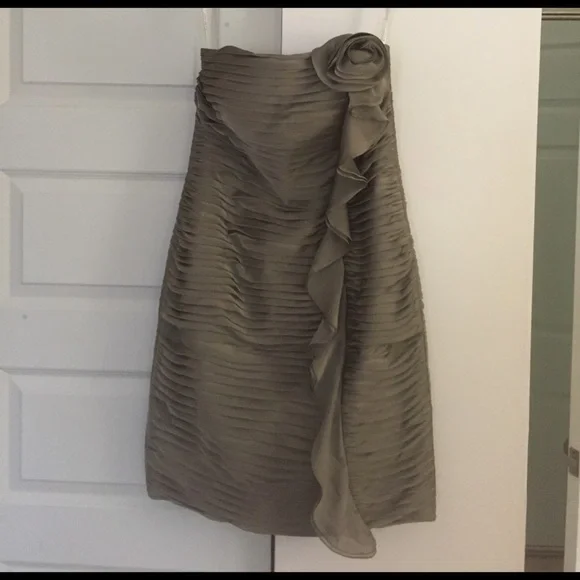 Bari jay dress - Picture 1 of 4